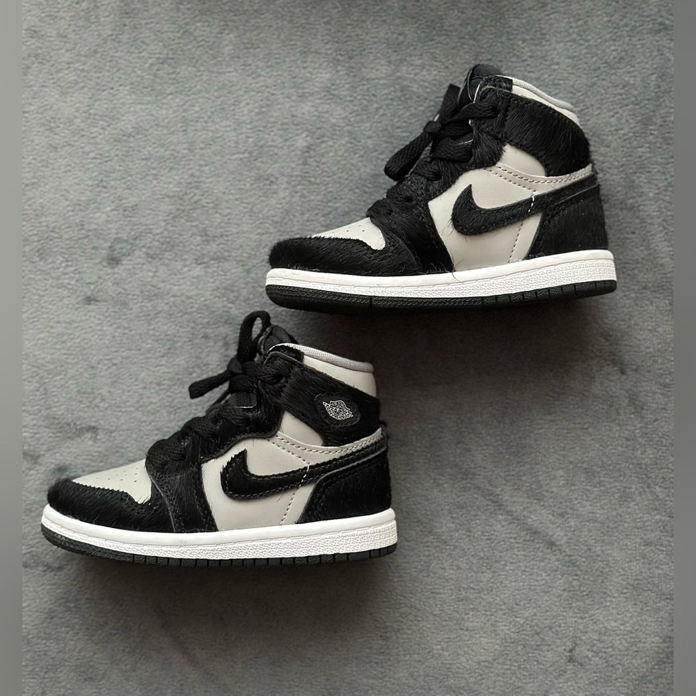 Jordan Kids Sneakers Black and White